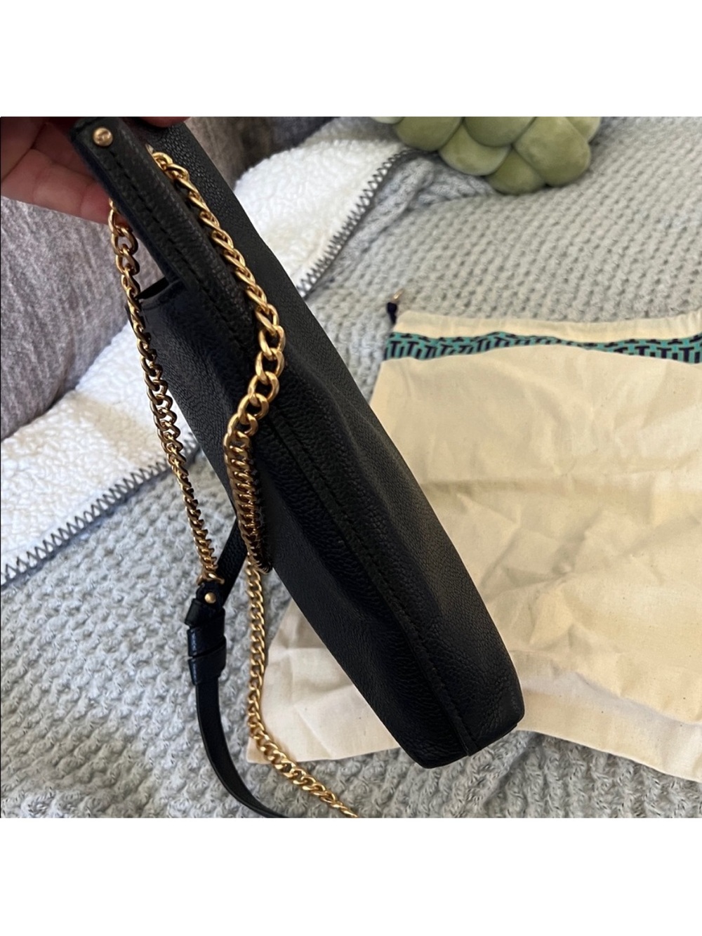 Tory Burch Everly Swingpack - Picture 10 of 13